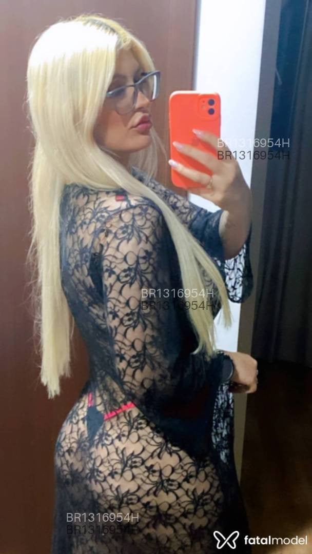 Acompanhante mulher loira (o) de olhos castanhos em Sorriso - Alessandra Domme