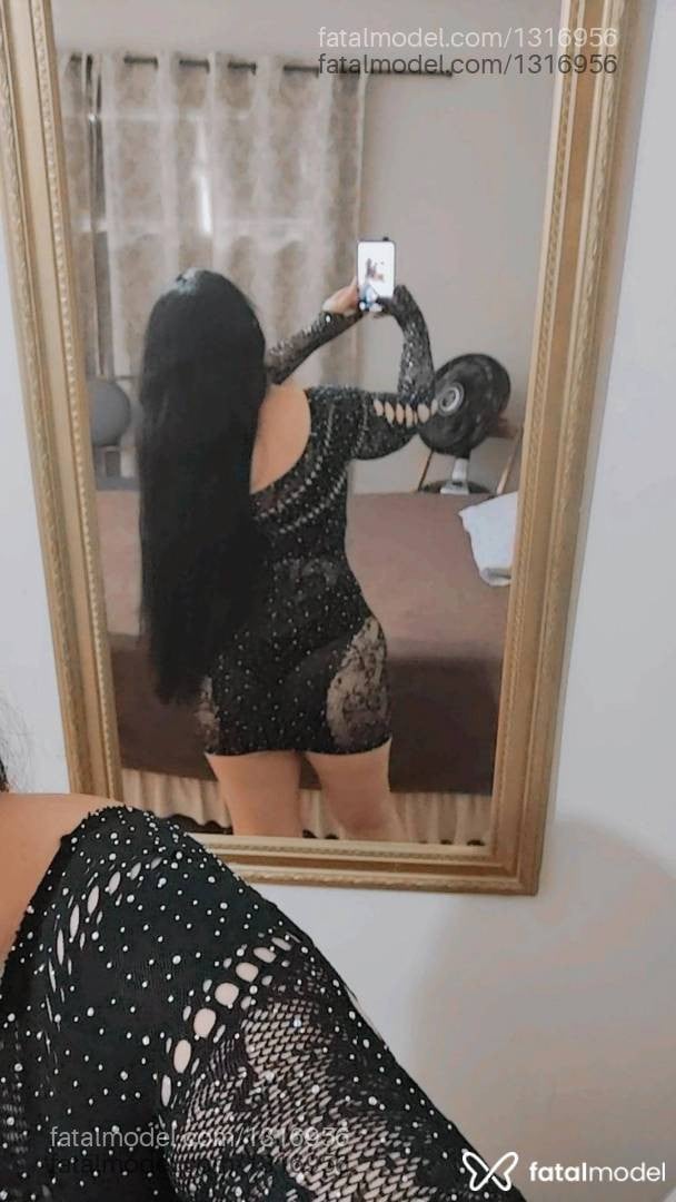 Acompanhante mulher morena (o) de olhos castanhos - Anna
