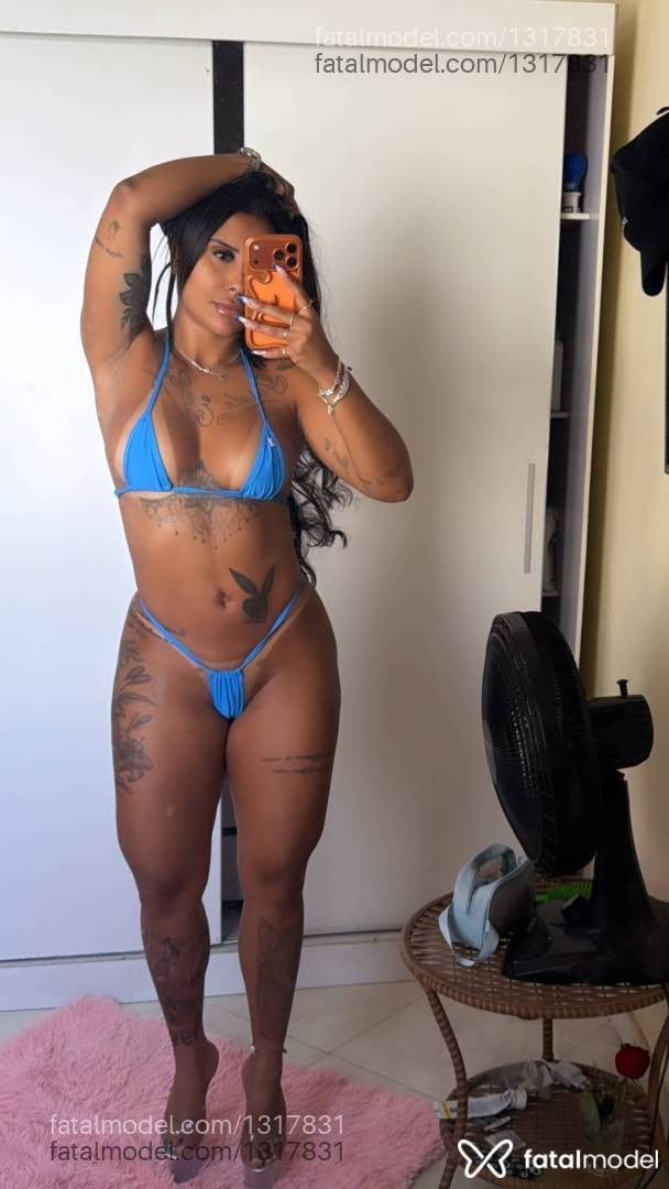 Acompanhante mulher morena (o) de olhos castanhos em Ubá - Indiazinhaa