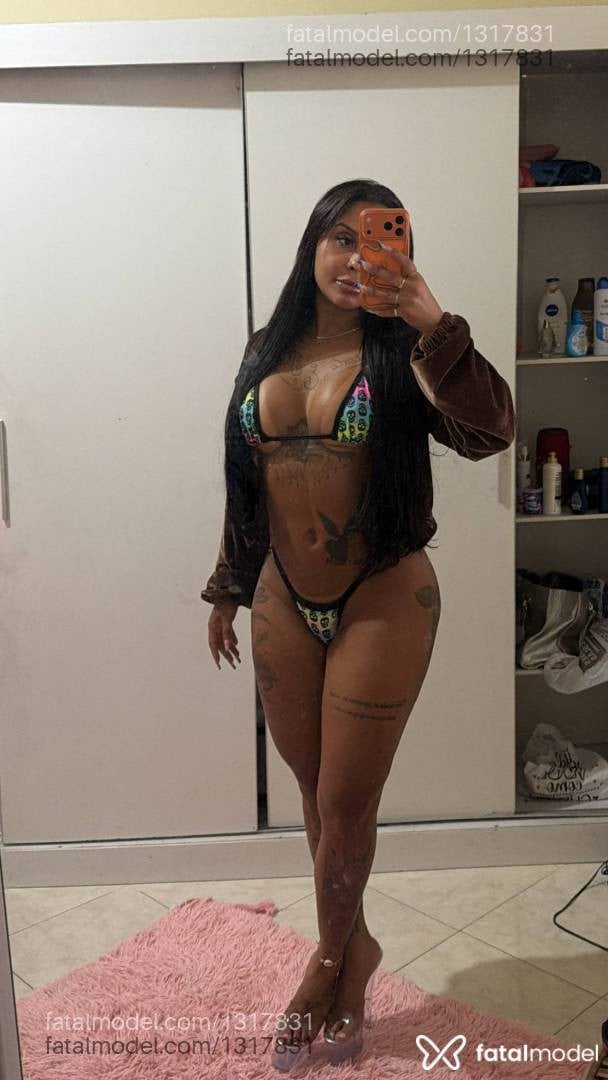 Acompanhante mulher morena (o) de olhos castanhos em Ubá - Indiazinhaa