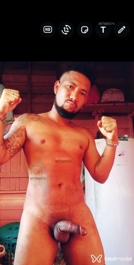 Acompanhante homem morena (o) de olhos castanhos em Macapá Acompanhante homem morena (o) de olhos castanhos em Macapá - Jhonatan kadory