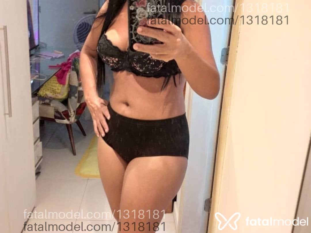Acompanhante mulher morena (o) de olhos castanhos - Gaby cortezano