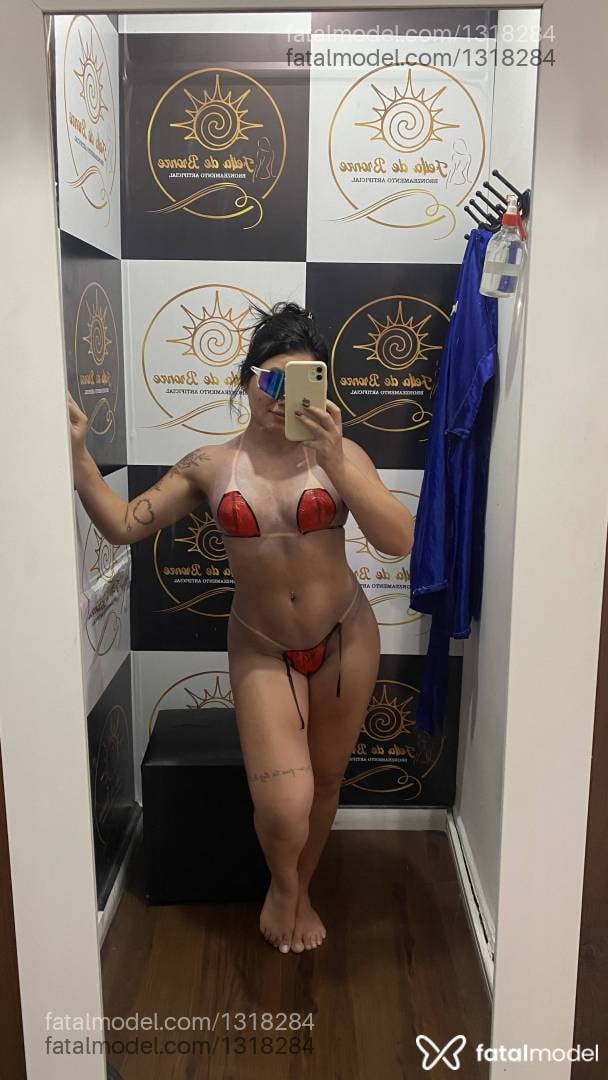 Acompanhante mulher morena (o) de olhos castanhos - ísis Bennett