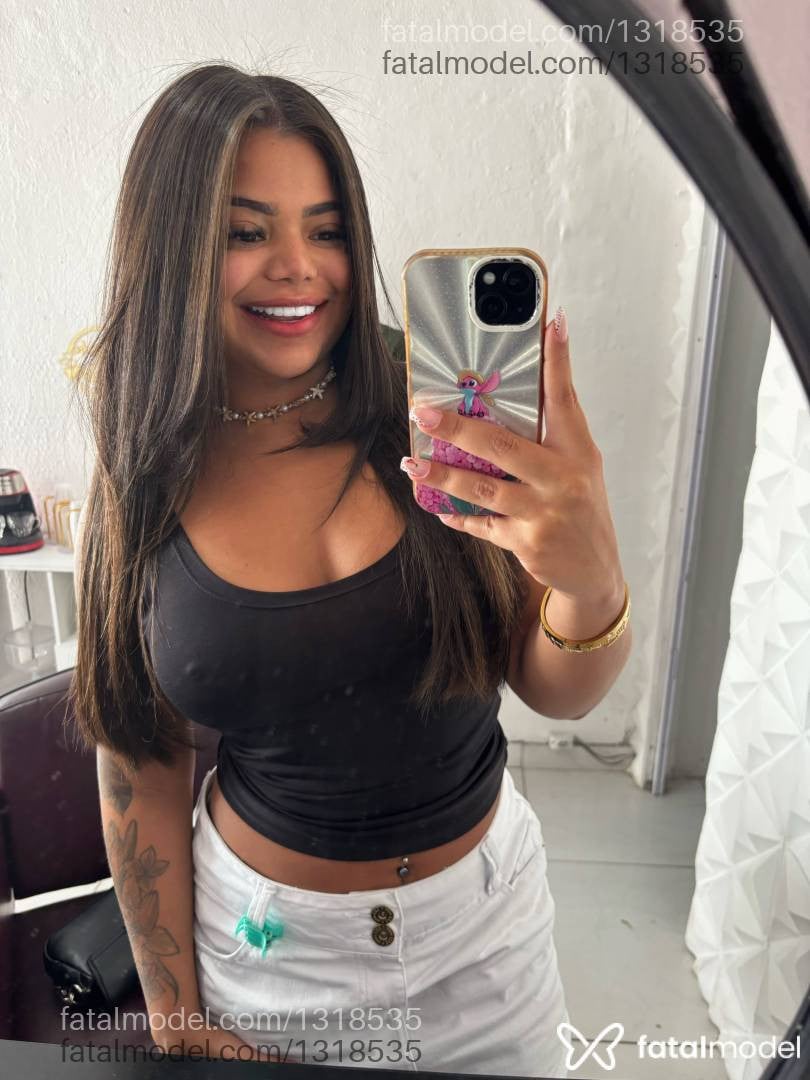 Acompanhante mulher com cabelo castanho de olhos castanhos - Amanda