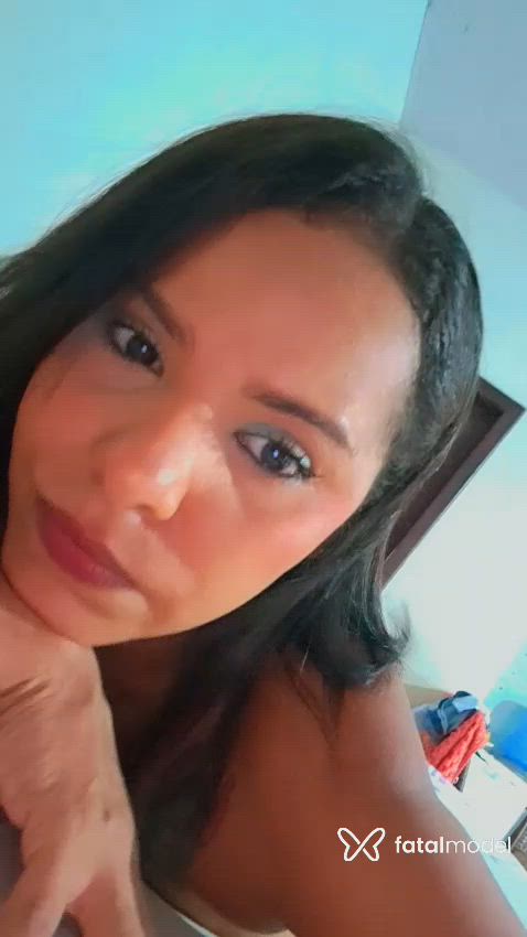 Acompanhante mulher com cabelo castanho de olhos castanhos - Anitta xavier Acompanhante mulher com cabelo castanho de olhos castanhos - Anitta xavier