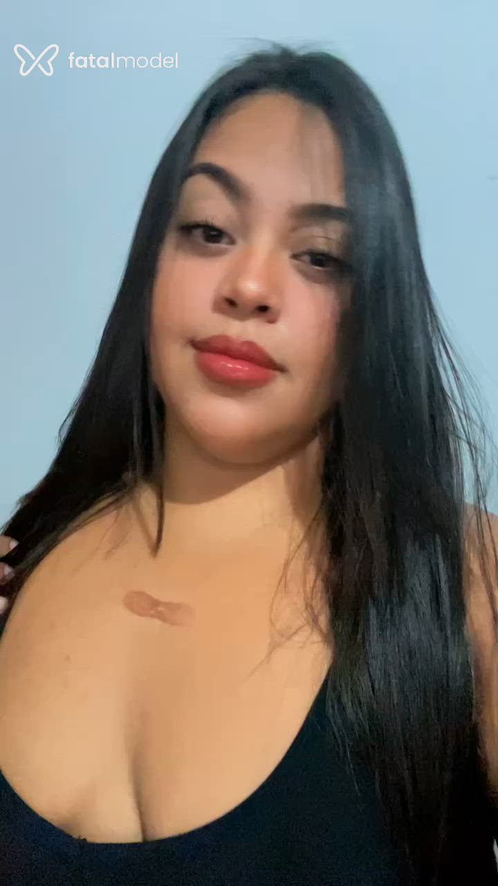 Acompanhante mulher morena (o) de olhos castanhos - Manoela Padovani