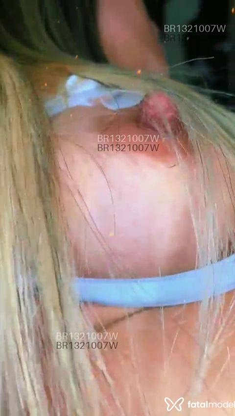 Acompanhante mulher loira (o) de olhos castanhos em Alagoinhas Acompanhante mulher loira (o) de olhos castanhos em Alagoinhas - Luara patriarca