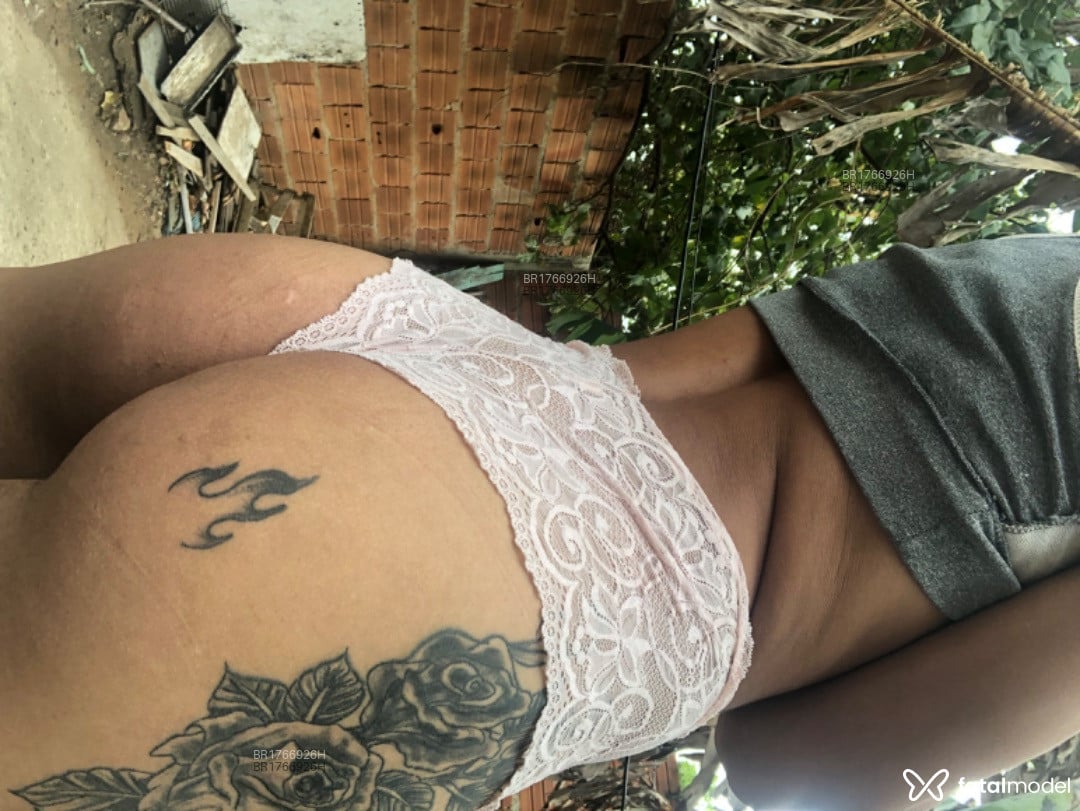 Acompanhante mulher trans morena (o) de olhos castanhos em São Paulo - Aylln karolina