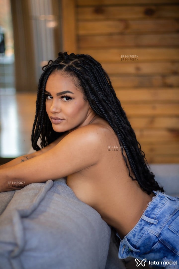Acompanhante mulher morena (o) de olhos pretos em Vila Velha - Alexa Valejo