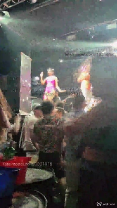 Acompanhante travesti loira (o) de olhos castanhos em São Paulo - Lulu Suculeta