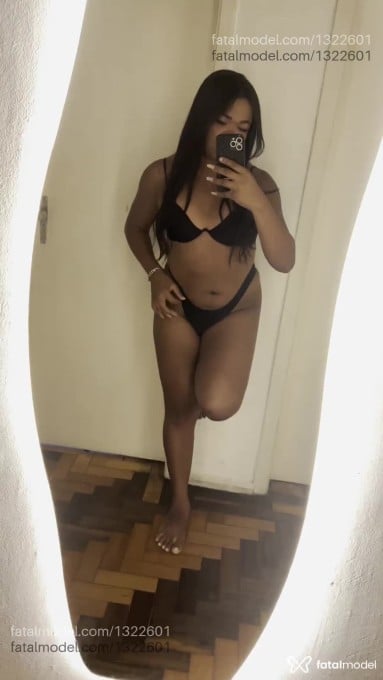 Acompanhante travesti morena (o) de olhos castanhos em Porto Alegre - Luana Schutz