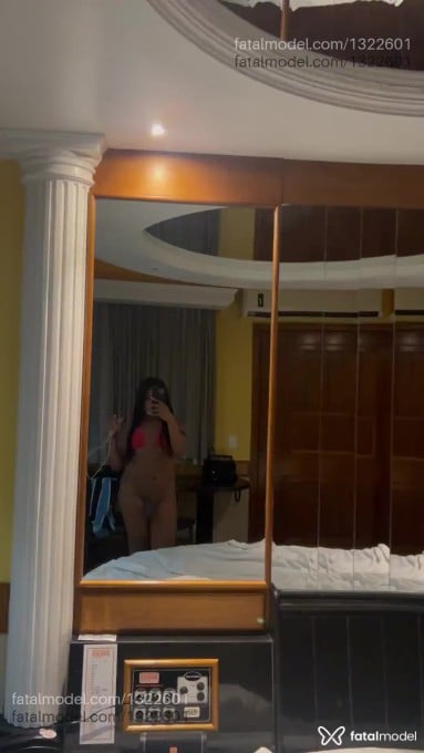 Acompanhante travesti morena (o) de olhos castanhos em Porto Alegre - Luana Schutz