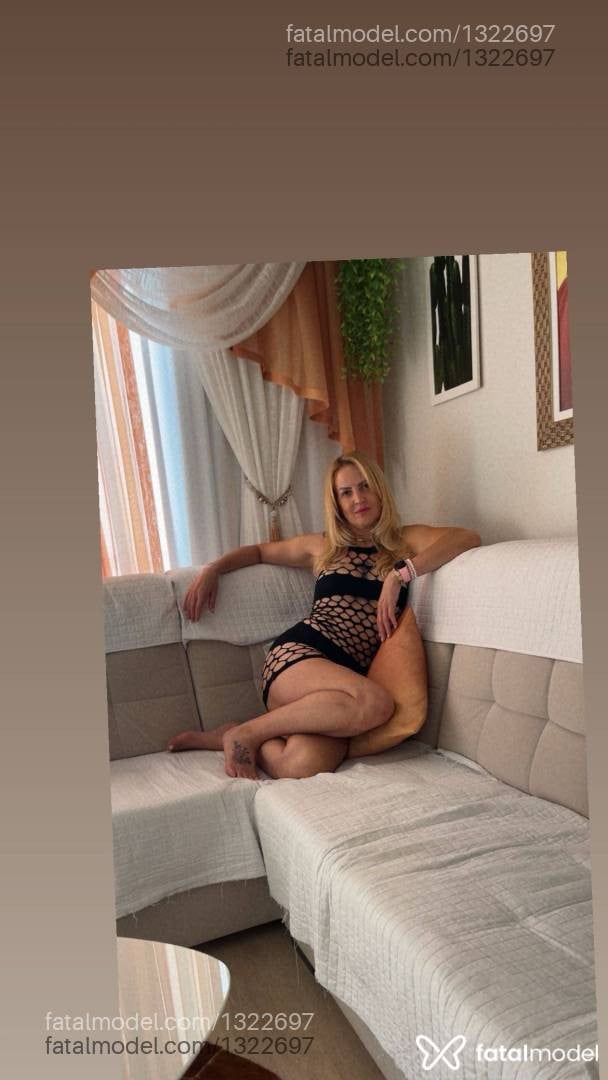 Acompanhante mulher loira (o) de olhos verdes em Toledo - Débora Liss