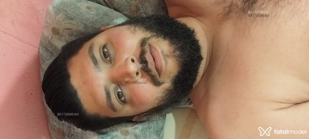 Acompanhante homem morena (o) de olhos castanhos em São Paulo Acompanhante homem morena (o) de olhos castanhos em São Paulo - Willian