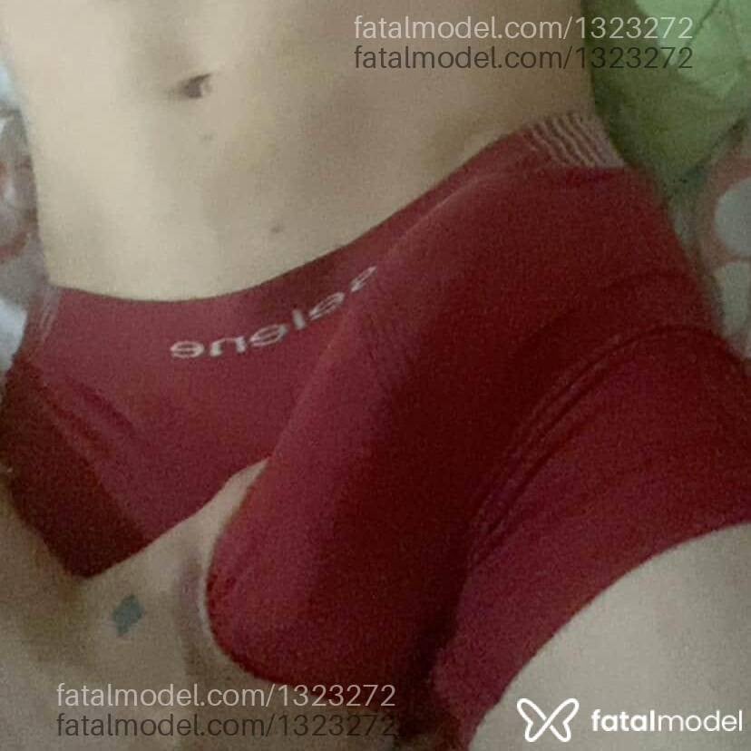Acompanhante homem morena (o) de olhos mel em Anápolis - Jota