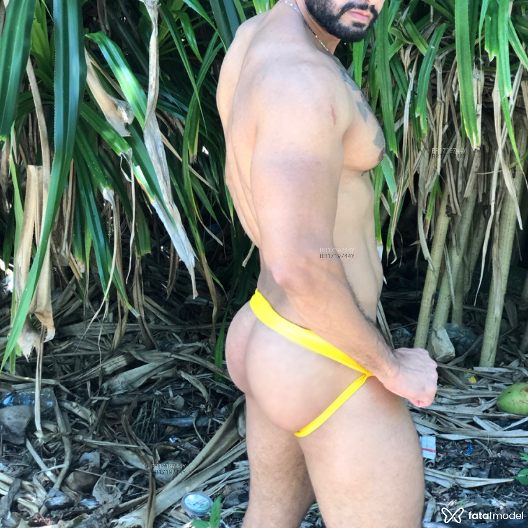 Acompanhante homem morena (o) de olhos castanhos em Rio de Janeiro - PYETRO