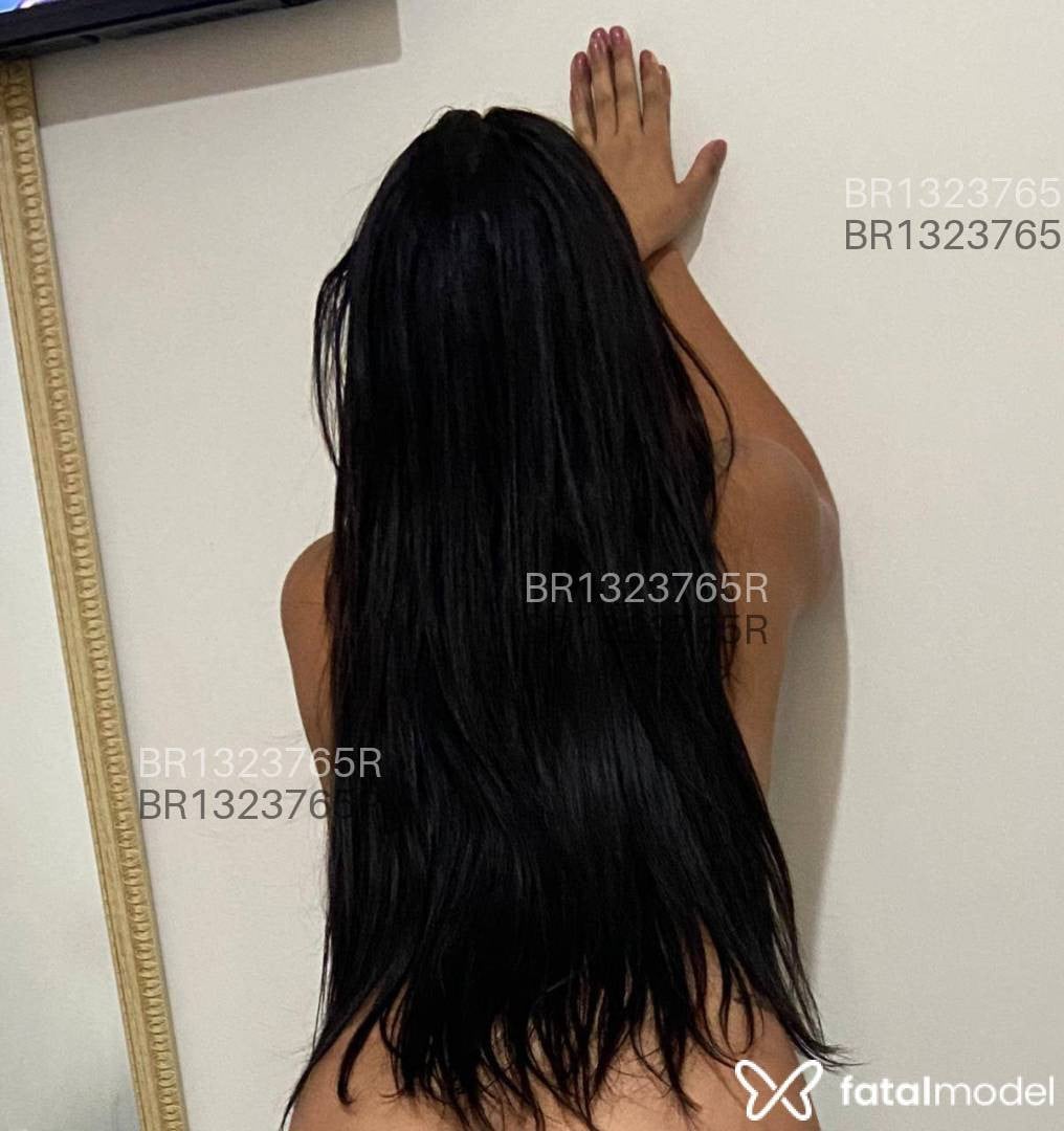 Acompanhante mulher morena (o) de olhos pretos - Gabrielly Acompanhante mulher morena (o) de olhos pretos - Gabrielly