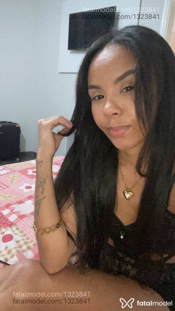 Acompanhante mulher morena (o) de olhos pretos em Guaratinguetá - Aninha