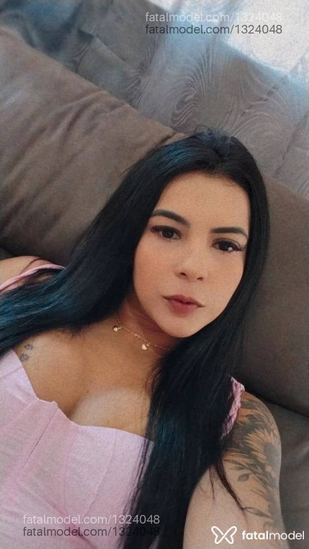 Acompanhante mulher morena (o) de olhos pretos - Talita