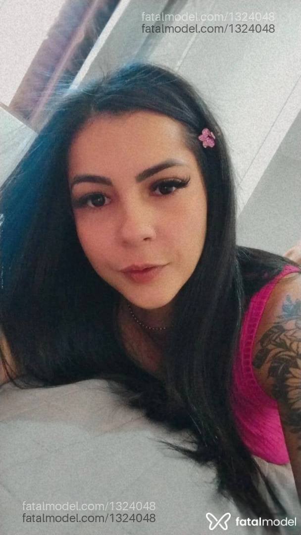 Acompanhante mulher morena (o) de olhos pretos - Talita