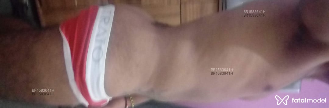Acompanhante homem com cabelo castanho de olhos castanhos em Campinas - Gustavo Oliveira