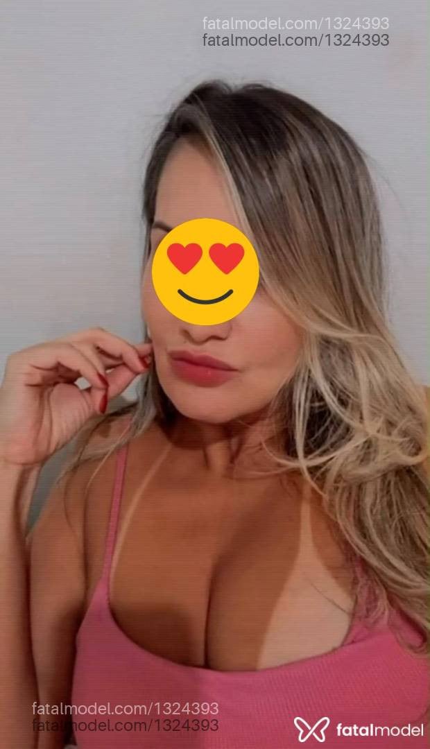 Acompanhante mulher loira (o) de olhos mel - Juliana