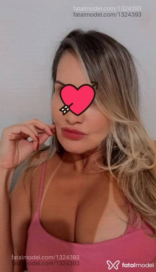 Acompanhante mulher loira (o) de olhos mel - Juliana