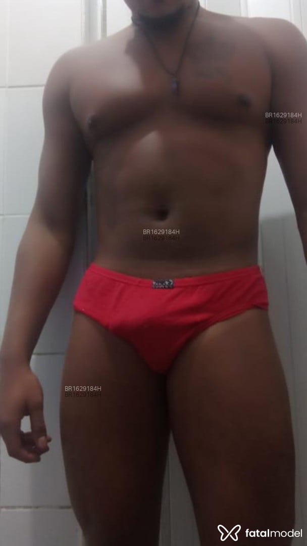 Acompanhante homem morena (o) de olhos castanhos - CAUAN