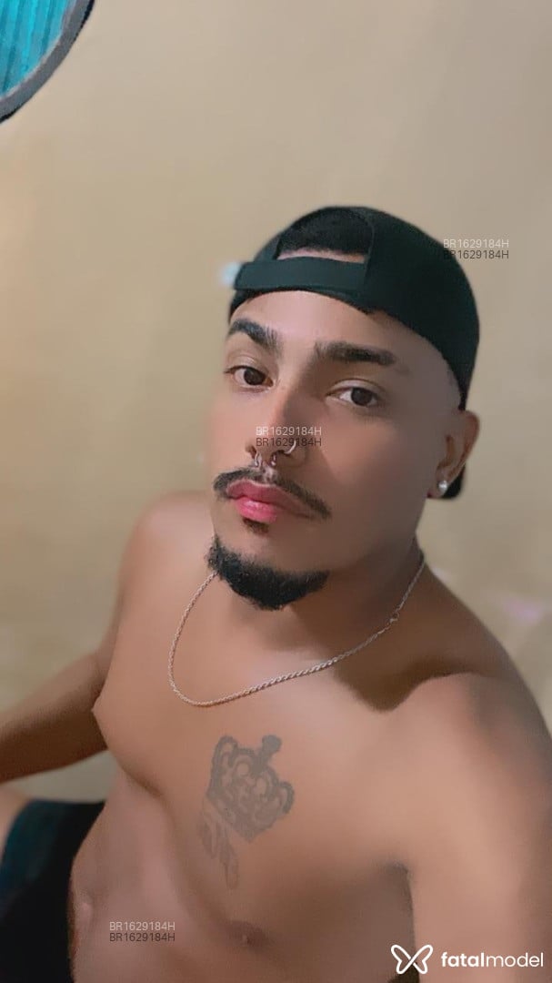 Acompanhante homem morena (o) de olhos castanhos - CAUAN