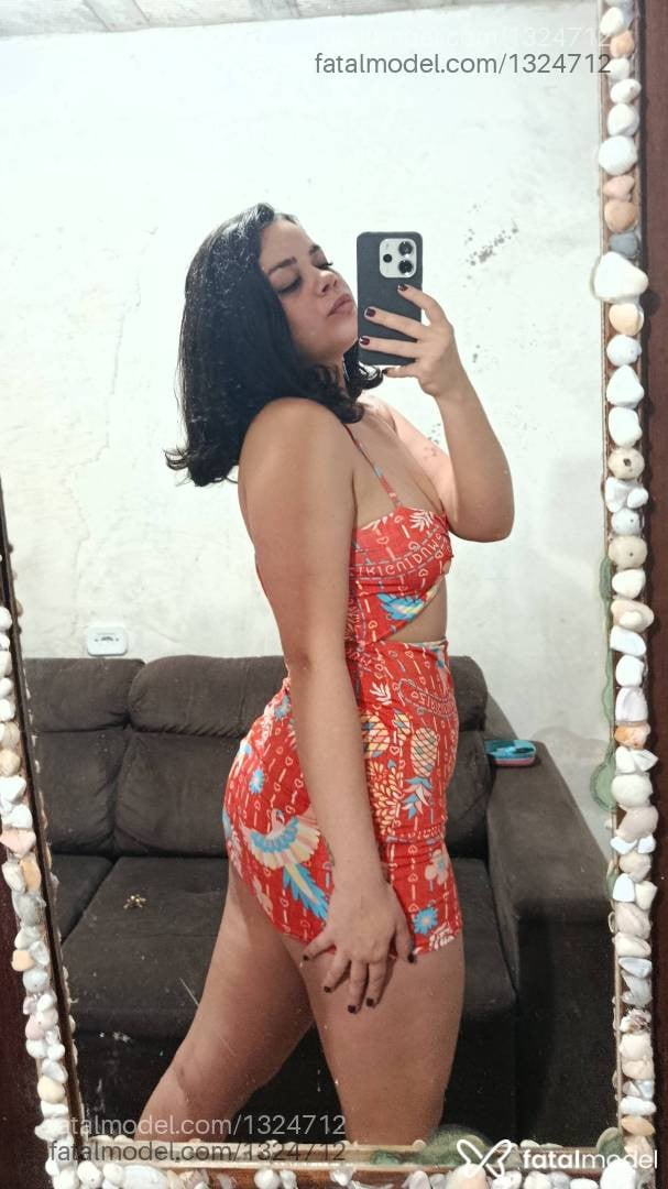 Acompanhante mulher morena (o) de olhos castanhos - Samantha Lopes
