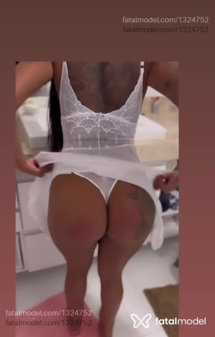 Acompanhante mulher morena (o) de olhos castanhos - Leticia Dias
