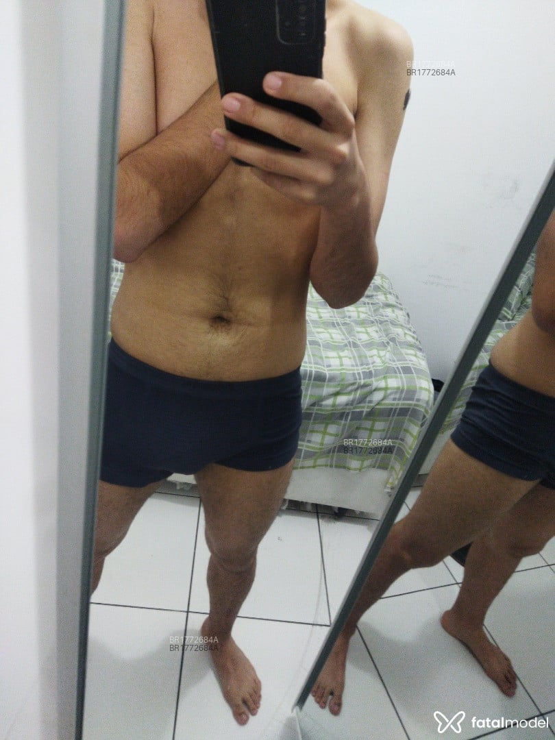 Acompanhante homem com cabelo castanho de olhos castanhos em São Paulo - Peixe