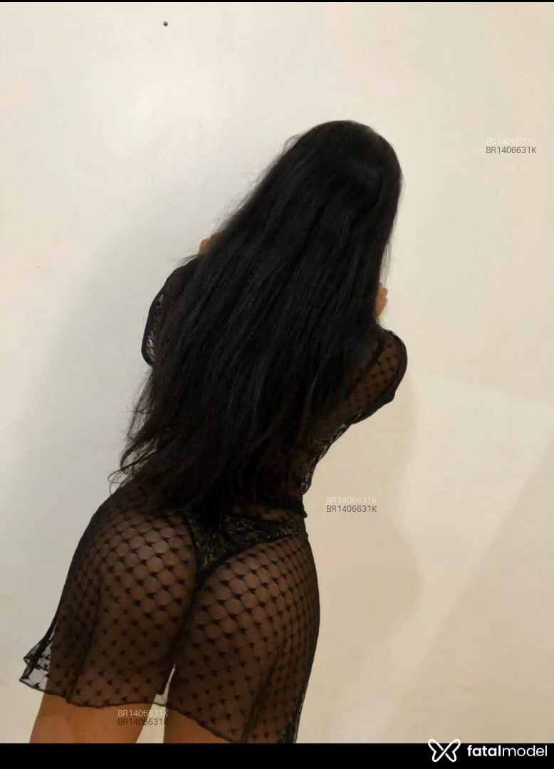 Acompanhante mulher morena (o) de olhos pretos - Raquelzinha BA