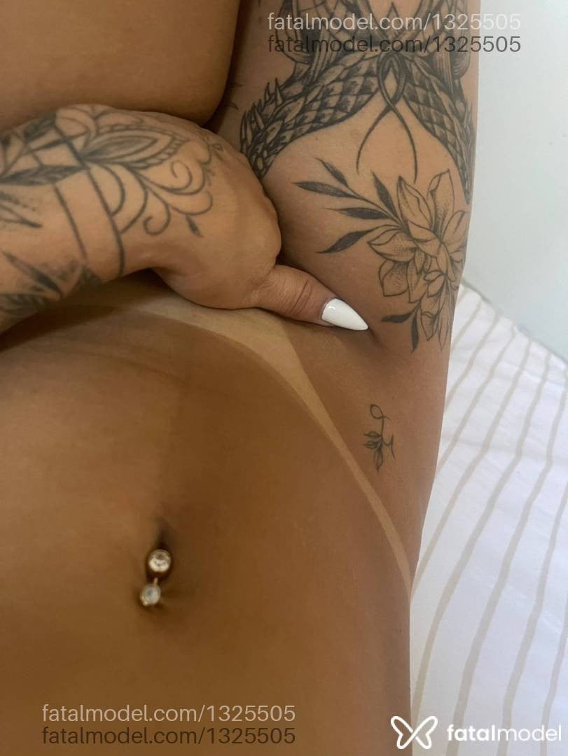 Acompanhante mulher morena (o) de olhos castanhos em Guarapari - Karen Mello