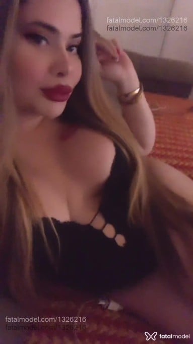 Acompanhante mulher trans loira (o) de olhos castanhos em Piracicaba - Julianny Ferrari