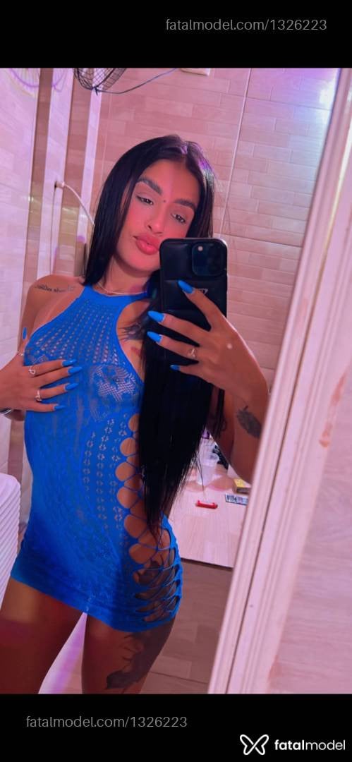 Acompanhante mulher morena (o) de olhos castanhos - Angel