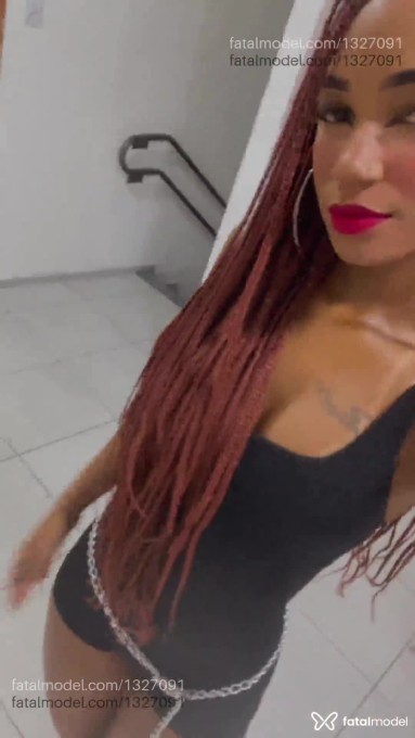 Acompanhante mulher com cabelo castanho de olhos pretos em Rio de Janeiro - Larissa Mendes