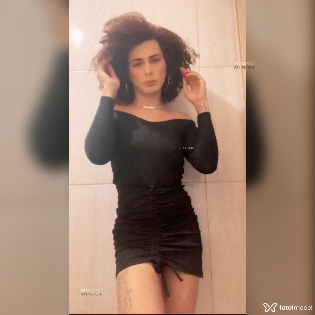 Acompanhante mulher trans ruiva (o) de olhos castanhos em Taboão da Serra - Katarina