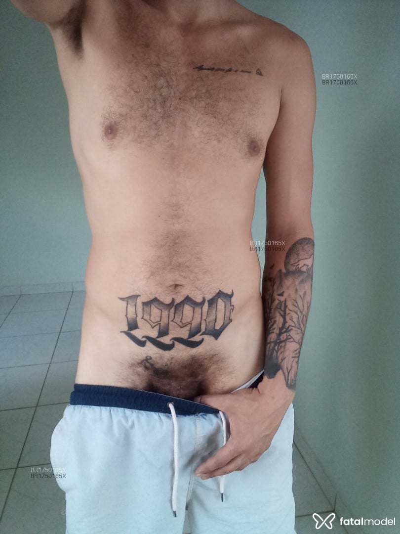 Acompanhante homem morena (o) de olhos castanhos em Franca - Arthur