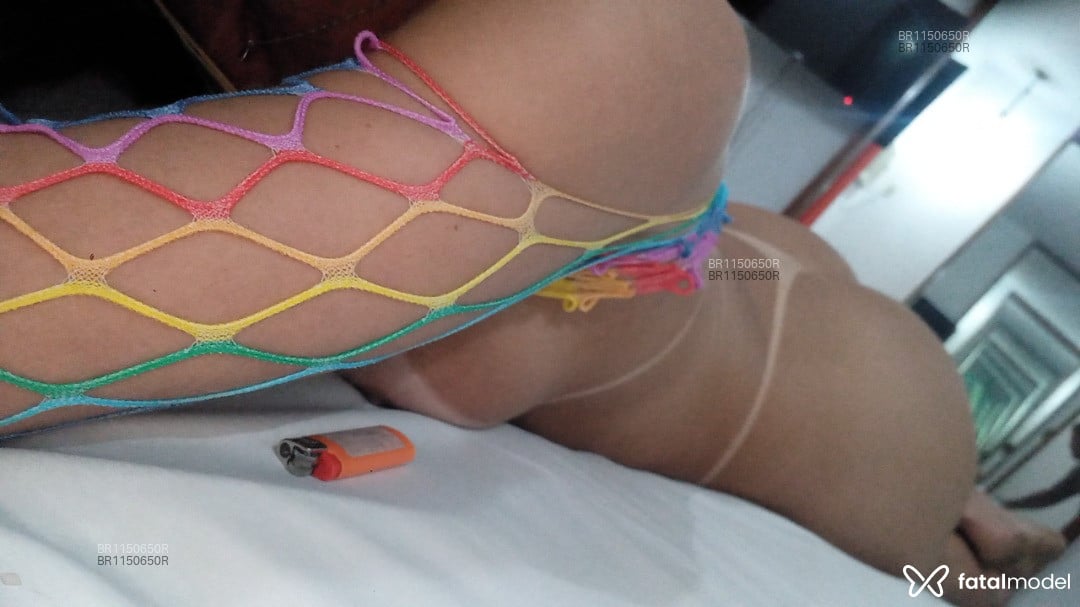 Acompanhante mulher trans morena (o) de olhos castanhos em Cabo Frio - Gabriela Santos