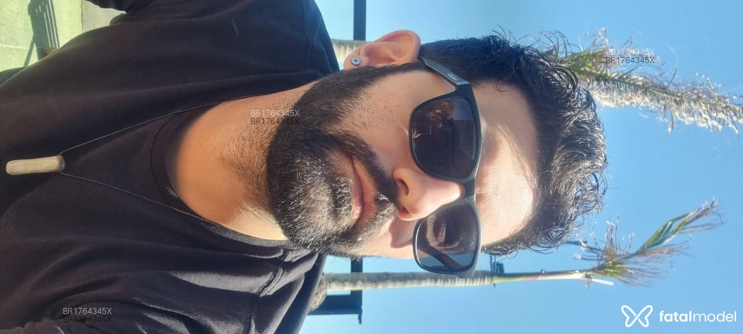 Acompanhante homem morena (o) de olhos castanhos em São Paulo Acompanhante homem morena (o) de olhos castanhos em São Paulo - Ricardo