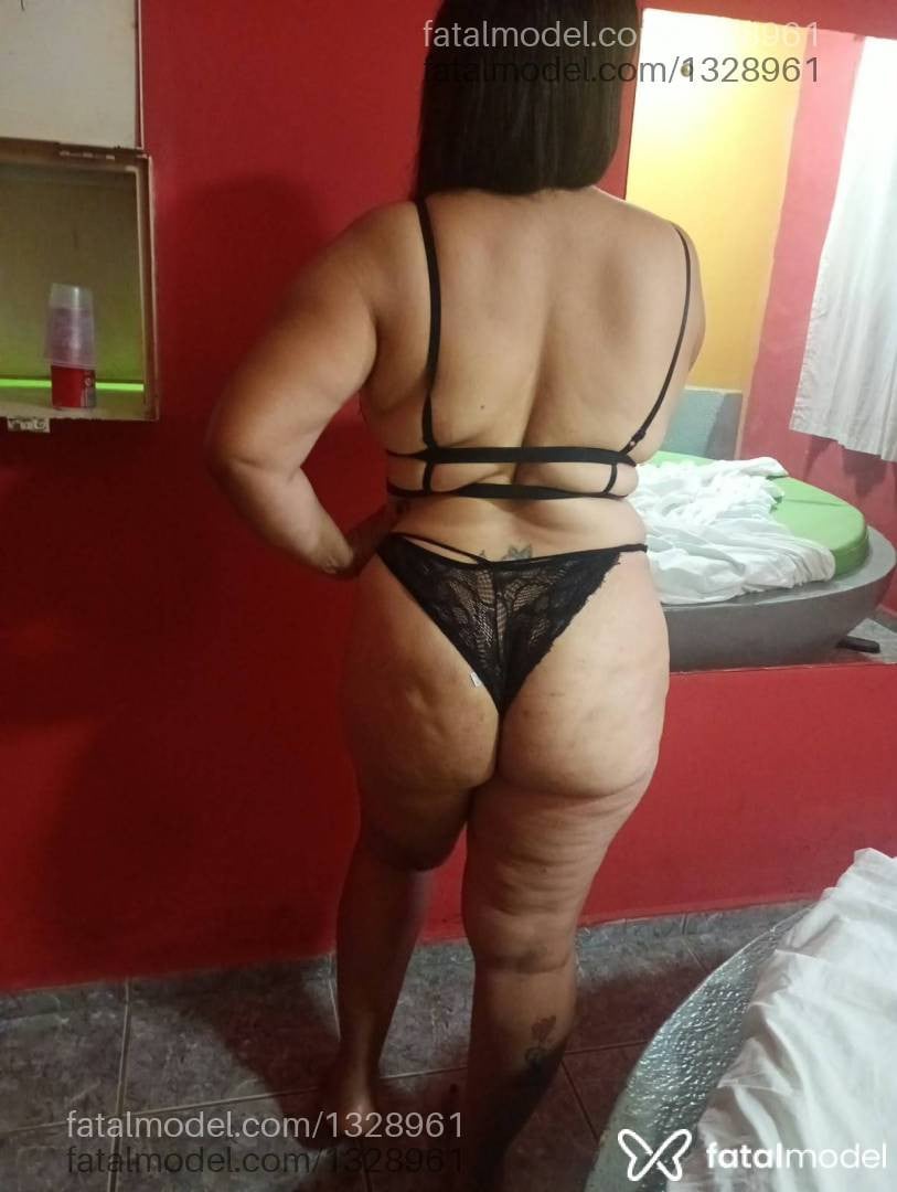 Acompanhante mulher morena (o) de olhos castanhos - Simone