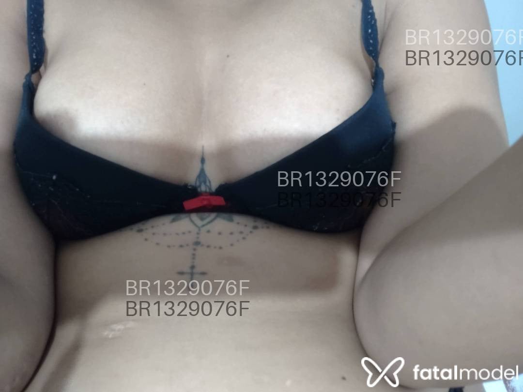 Acompanhante mulher loira (o) de olhos mel em Virtual - Cristina petitosa
