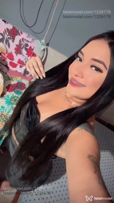Acompanhante mulher morena (o) de olhos castanhos em Catalão - Lorrany kellem