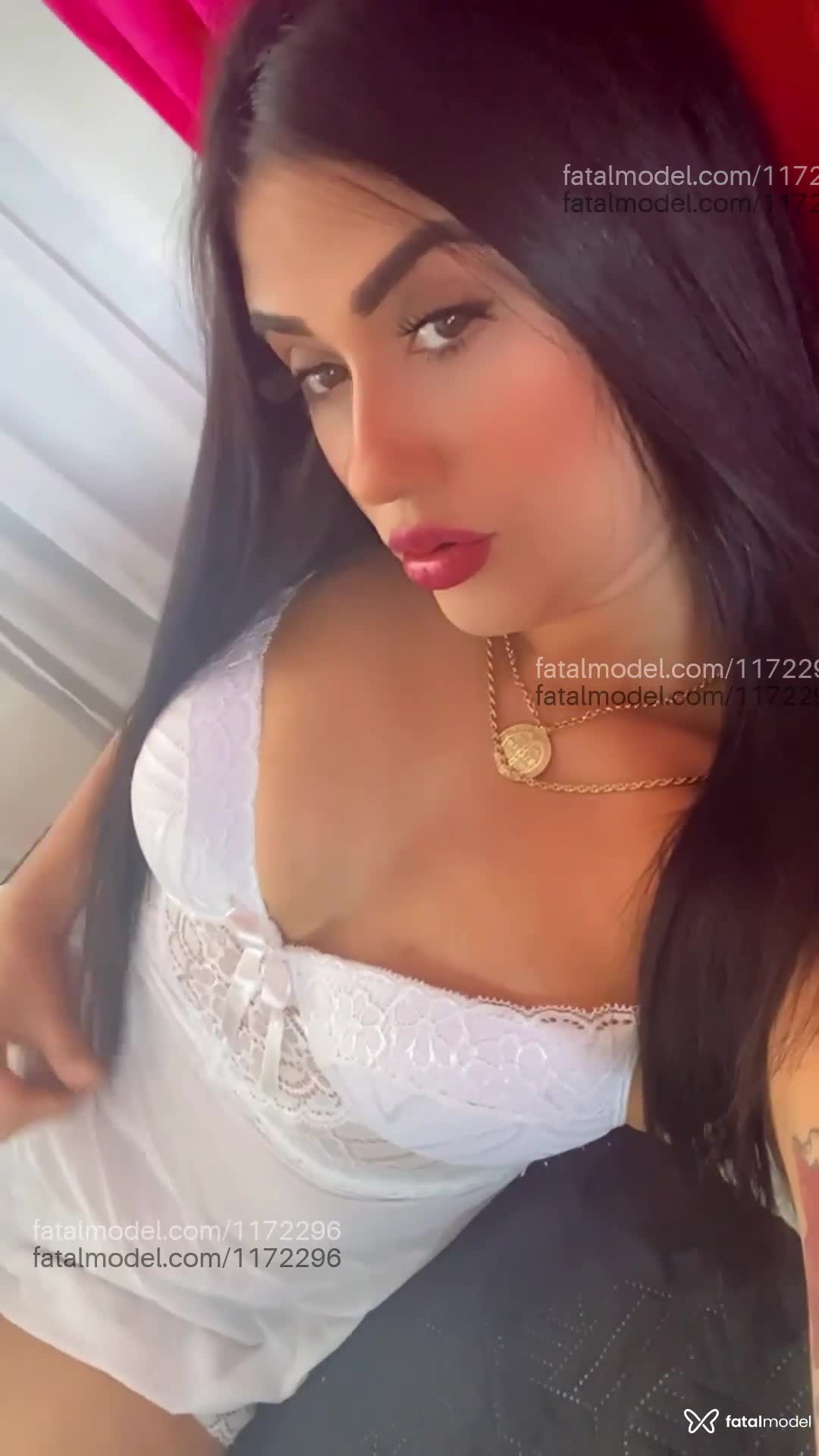 Acompanhante mulher morena (o) de olhos mel em Botucatu - Hellen Vasconcelos
