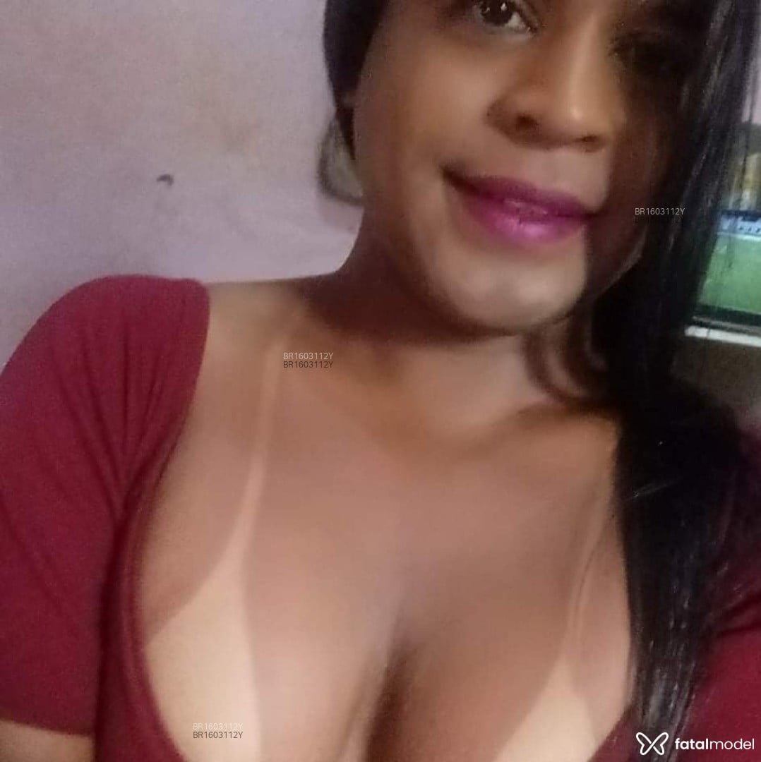 Acompanhante travesti morena (o) de olhos castanhos em Ubajara Acompanhante travesti morena (o) de olhos castanhos em Ubajara - Fernanda