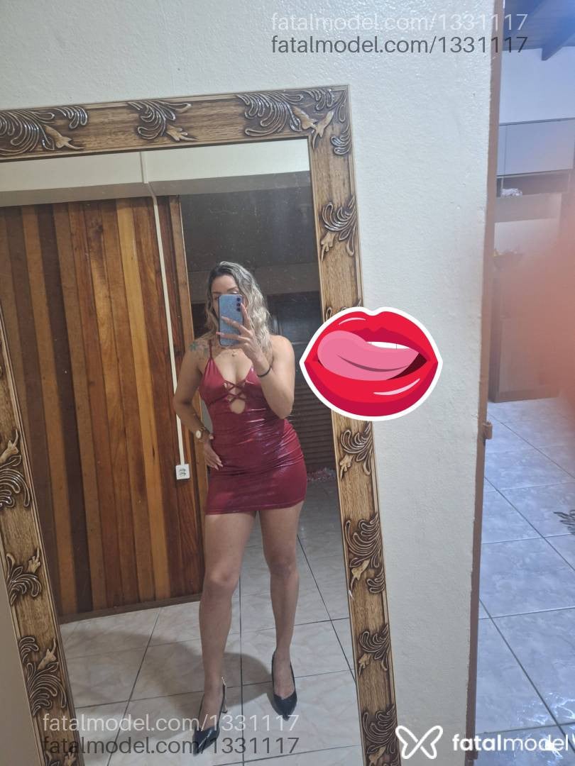 Acompanhante mulher loira (o) de olhos castanhos em Novo Hamburgo - Danielyz