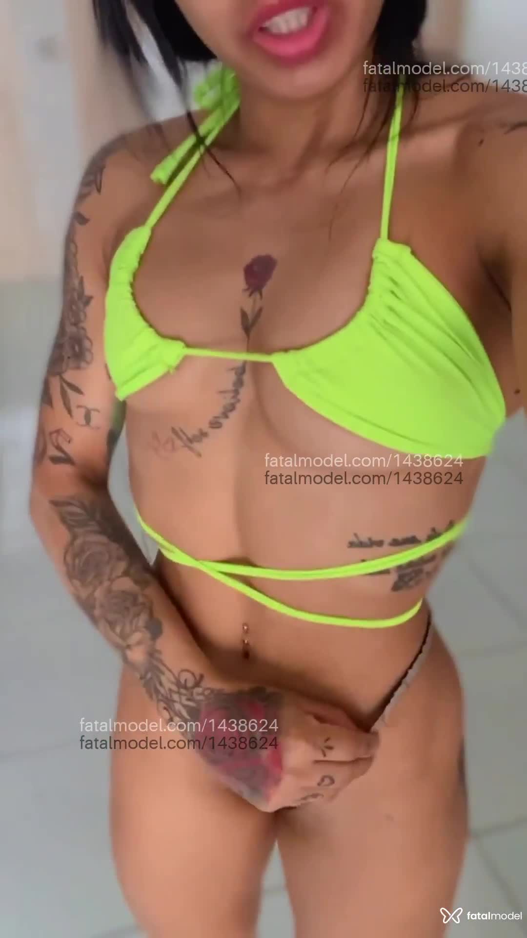 Acompanhante mulher morena (o) de olhos pretos em São Paulo - Karol bela