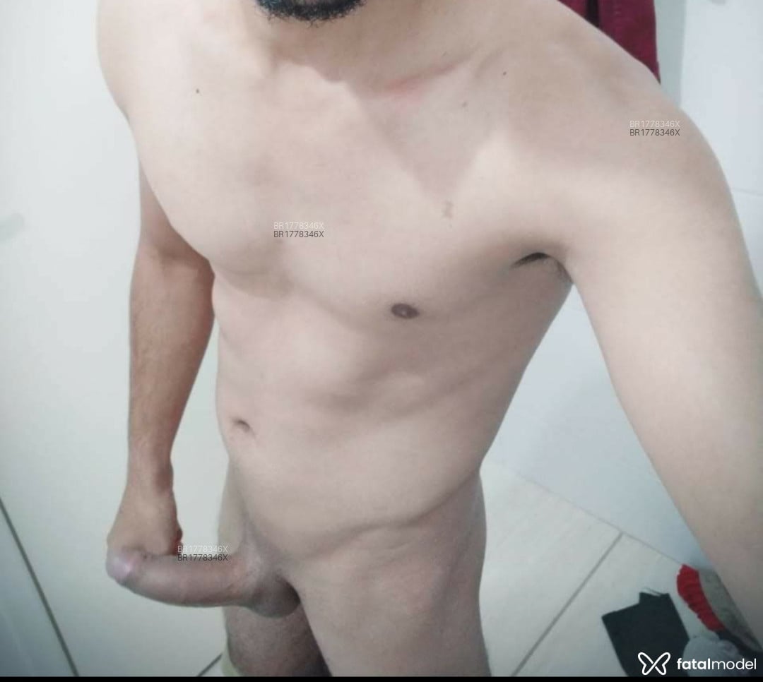 Acompanhante homem morena (o) de olhos castanhos em Cascavel - Gozadagostosa