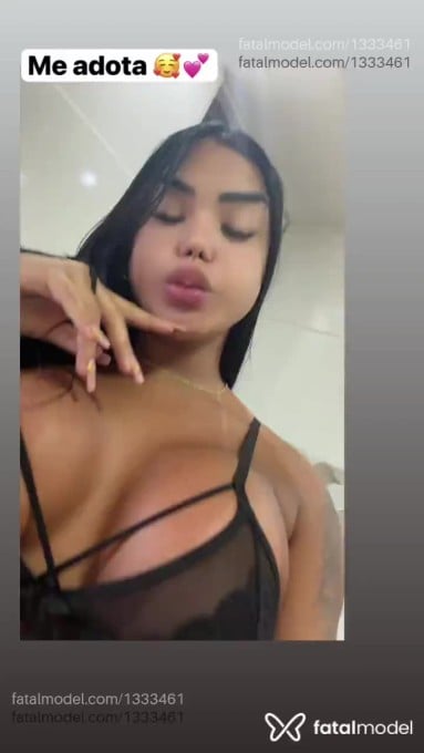 Acompanhante mulher trans morena (o) de olhos castanhos em Virtual - Isabela Reis